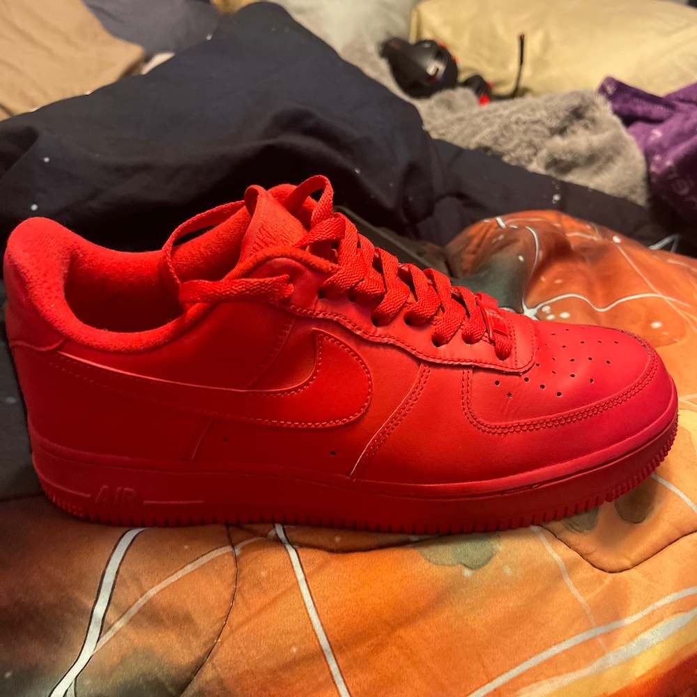 Air Force 1 Lows Red